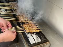 -啊美丽炭火烤肉(滑翔一店)