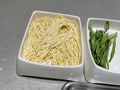 -海底捞火锅(宝龙广场夜宵主题店)