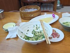 -颐缘居·南翔小笼馆