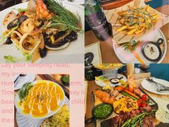 -Mark&Mars Restaurant