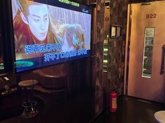 -K+全国连锁KTV(绿地缤纷天地店)