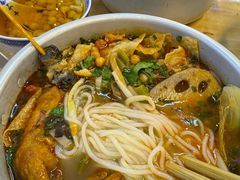 -丽丽三鲜螺蛳粉(田林路店)