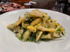 荠菜拌春笋-南京大牌档(凯德大峡谷店)