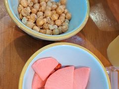 -休记光头香辣蟹干锅(绵竹店)