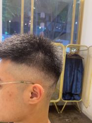 点击看大图 -蓝调造型·烫发·染发