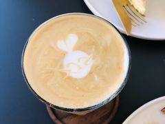 澳白-大酉·M Coffee(北京美术馆店)