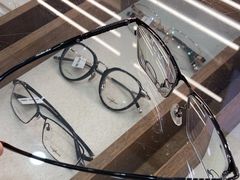 -一代眼镜·蔡司配镜(浦东大拇指广场店)