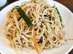 -老佛爷蛙锅•鲜蛙煲(麦凯乐店)