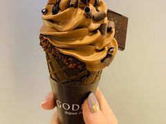 经典巧克力软冰激-GODIVA(国际金融中心店)