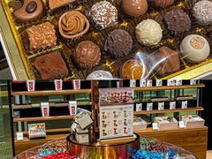 -Laderach 莱德拉(上海环贸iapm店)