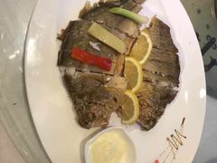 -骏莱海鲜鱼港(五角场店)