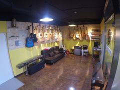 -艺桉余音琴行(火神庙分店)