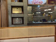 -围龙屋客家食府(福田店)