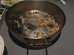 -左庭右院鲜牛肉火锅黑金店(陆家嘴中心店)