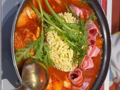肥牛芝士部队火锅-崔解放·朝韩大排档(虹悦城店)