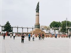 -人民防洪胜利纪念塔