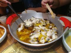 -辣尚瘾·烤鱼·新川菜(交大直营店)