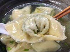 荠菜肉汤馄饨-潘国仙耳光馄饨(黄家阙路店)