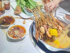 -佰人王串串香火锅(洋珠巷店)