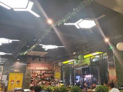 -云晓光头烧烤吧(德平路店)