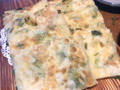 葱油饼-95号酱骨·一块豆腐(展春园西路店)