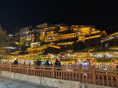 -苗湘食府(十年店)