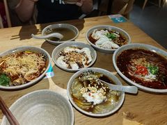 -默记孙抄手(经开万达店)