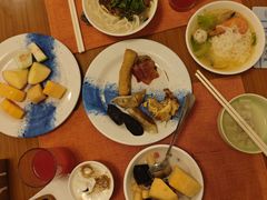 -亚龙湾希尔顿自助餐厅·海鲜·烧烤·沙滩BBQ·现场乐队