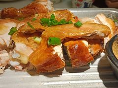 -西湖书堤(平湖八佰伴店)