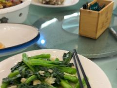 -五谷芳乳鸽王(海景店)