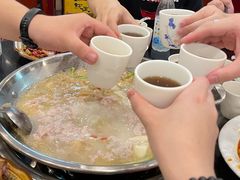-老来福·非遗酸汤兔(凯旋路店)