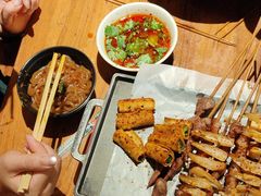 -万记麻辣烫国展总店