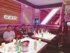 -Huange欢歌KTV(欣都龙城vcpark购物中心店)