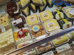 -昆明冠生园·蛋糕·面包(南强街店)