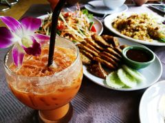 -Dash Teak House