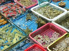 -霞涌市场海鲜摆卖区