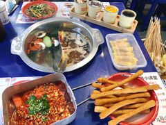 -马路边边串串香(苗栗路店)