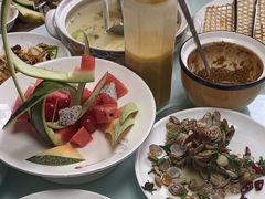 -聚友斋(陶瓷琉璃馆水晶街店)