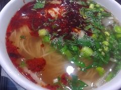 -牛一嘴·兰州牛肉面·大盘鸡(财富中心店)