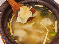 -馋三尺蟹粉小笼(人民广场店)