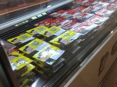 -周黑鸭(重庆江北嘴财信广场店)