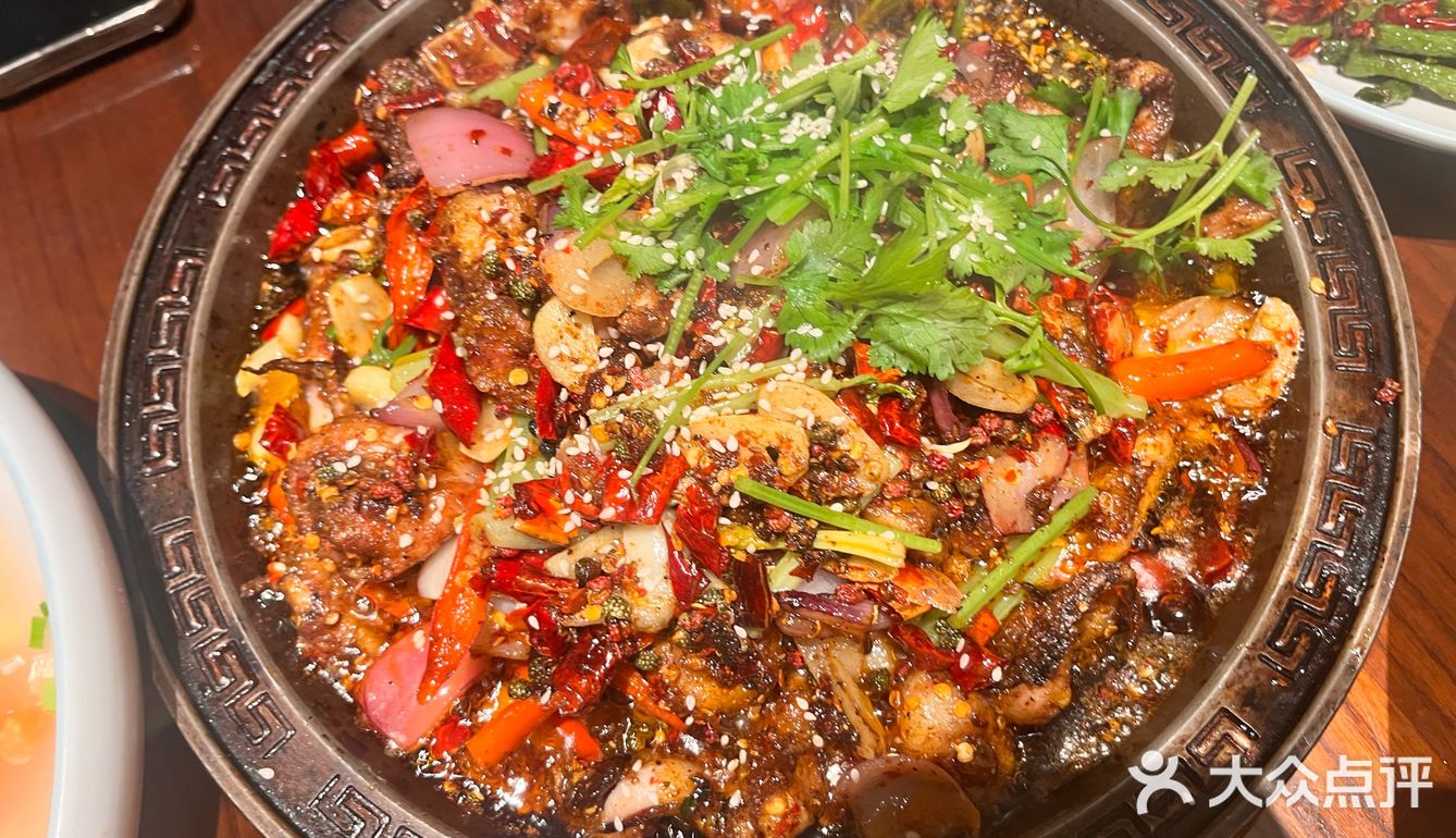 伍大旺川菜味道地道，菜品丰富，食材新鲜，味道正宗