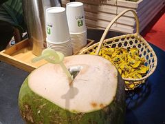 海南椰青-椰夫人·养生椰子鸡(黄埔时代城店)