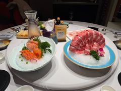 -泓炙颐凤鲜海鲜火锅料理(桐乡店)