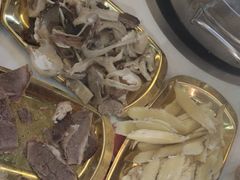 -刘少华贵州小黄牛·鲜牛肉火锅(总店)