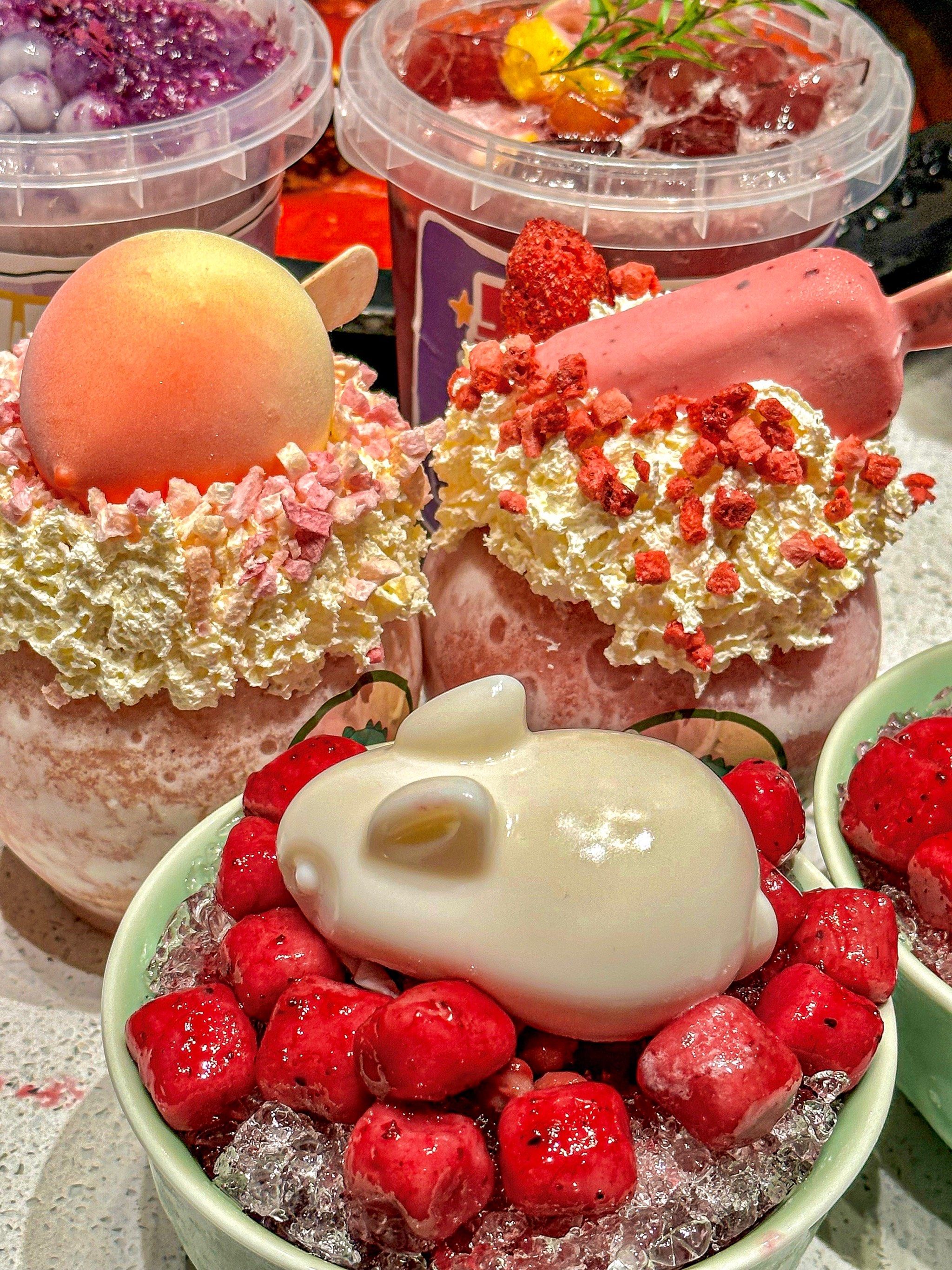 黄山路与怀宁路交口金大地1912街区东街12