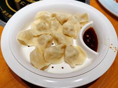 -娜仁图雅蒙古美食村(33小镇店)