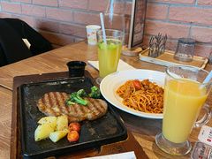 -必胜客(安盛金马店)