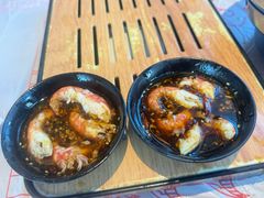 -肥肥虾庄·金牌油焖大虾(汉街SKP店)