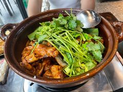 -胡须佬鸡煲四季火锅(海雅缤纷城店)